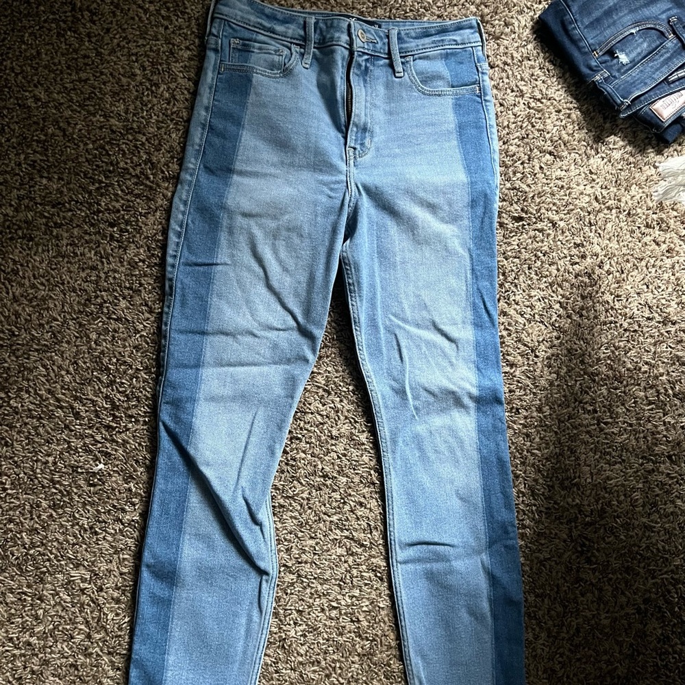 Hollister ankle jeans